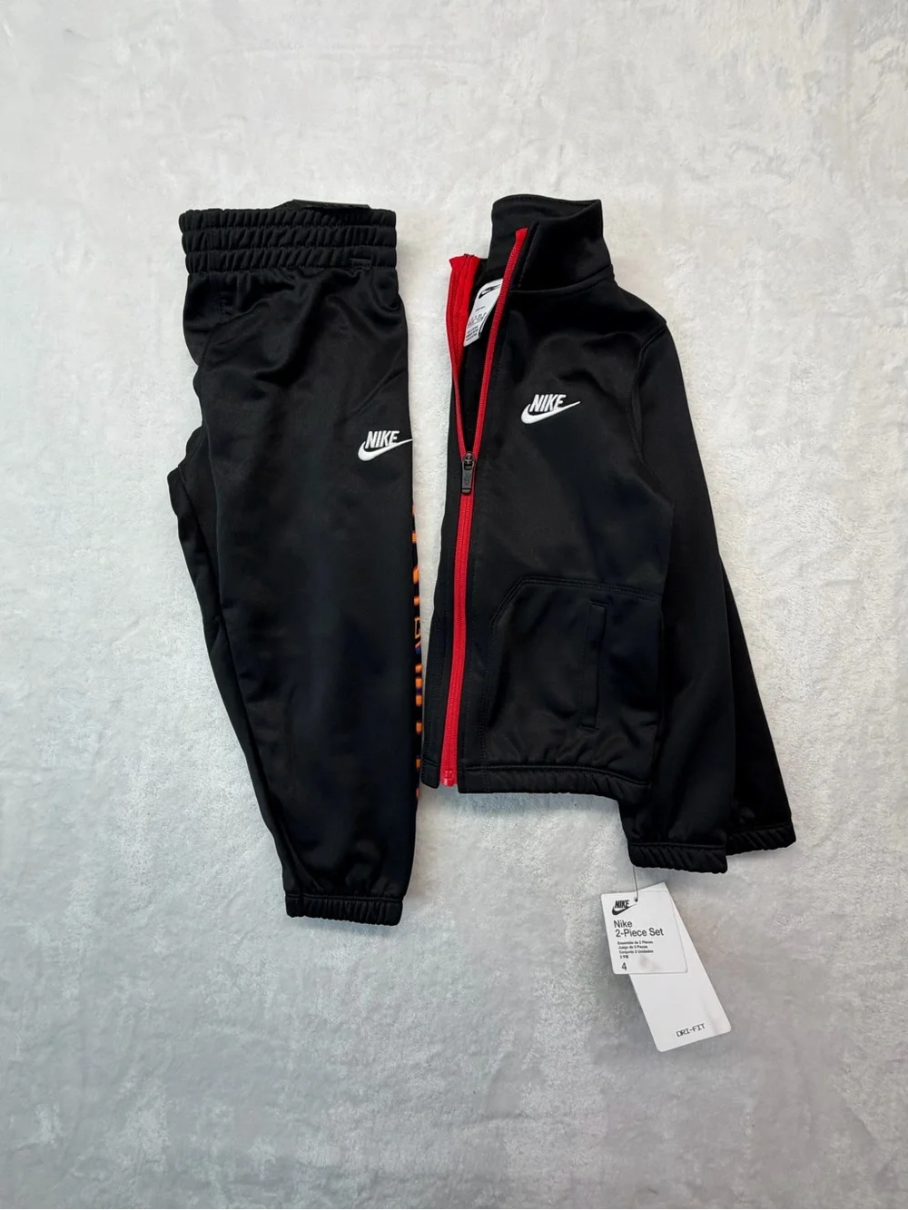 Nike 2 Piece Tracksuit Set Boys Size 4 Black Red Full Zip Jacket Pants - Picture 8 of 10